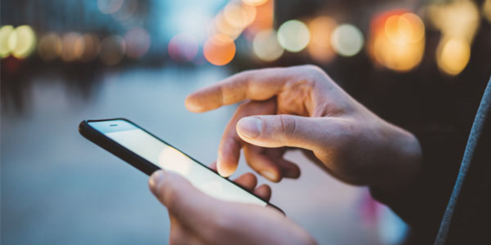 Unlocking sustainability and savings with refurbished tech image